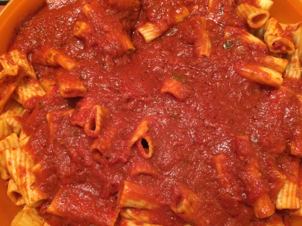 Housewarming pasta and marinara sauce